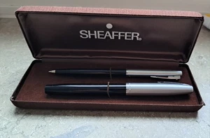 Sheaffer Imperial Fountain Pen & Ballpoint Set – Black Resin, Brushed Steel Cap, - Bild 1 von 9