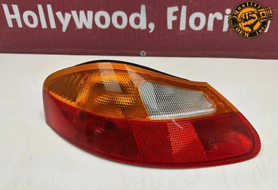 PORSCHE BOXSTER 1997-2002 LUZ TRASERA IZQUIERDA (LADO DEL CONDUCTOR) LÁMPARA OEM 38 millas Foto 1 de 4