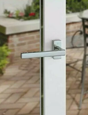 Maniglia X Scorrevole attacco DK Hoppe Dallas acciaio satinato. - Immagine 1 di 2