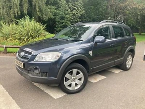 2010 - 60 Chevrolet Captiva LT 2.0 VCDi 7 Seats (CDTi 148) Diesel ** 1 Owner ** - Picture 1 of 11