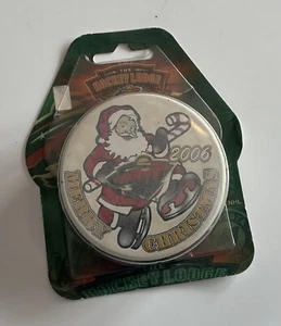 2006-2007 #3 Buon Natale hockey Puck MINNESOTA Wild NHL Babbo Natale - NUOVO - Foto 1 di 2