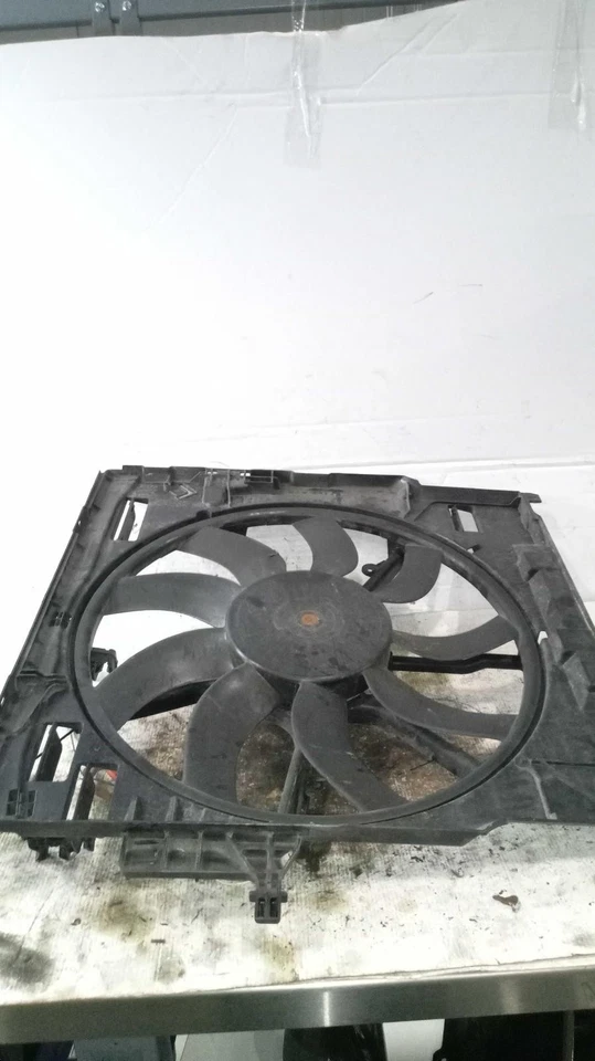 2017 BMW X5 Engine Cooling Fan Motor OEM Silver 106k Miles Warranty - Image 1 of 4