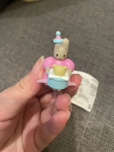 Sanrio Gacha Maron Cream Figure - New Collectible Rare Item - Picture 1 of 12
