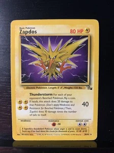 Pokémon TCG Zapdos Fossil 30 Regular Unlimited Rare - Picture 1 of 2