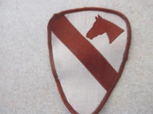 Authentic US Army 1st Cavalry Division DCU Tan Sew On Military Patch---Large - Picture 1 of 1