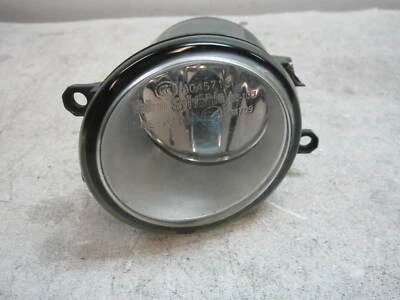 Faro antiniebla derecho em00923 Lexus IS250 IS350 2008 2009 2010 2011 2012 2013 Foto 1 de 4