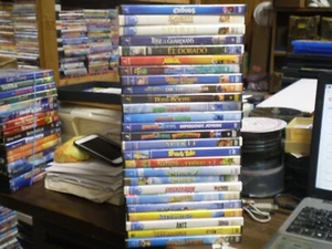 (26) Dreamworks Children's DVD Lot: (3) Shrek The Croods Madagascar Antz Spirit - Picture 1 of 3