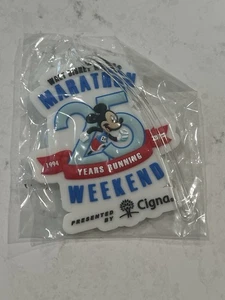 2018 Run Disney RunDisney Disney World Marathon 25th Anniversary Kofferanhänger ID - Bild 1 von 3