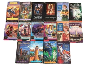 LOT OF 16 tamora pierce books paperback - Bild 1 von 2