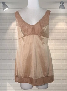 Whit WOO! Vintage Silky Nylon Mini Full Slip - UK 12 - Bild 1 von 4