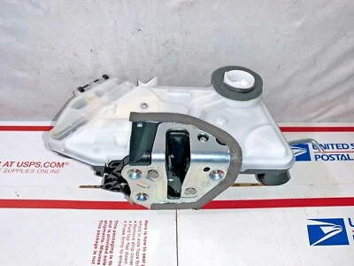 2019 Subaru Crosstrek Premium Front Right Door Lock Latch Actuator OEM - Image 1 of 4