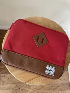 Herschel Anchor Sleeve Red - Picture 1 of 5