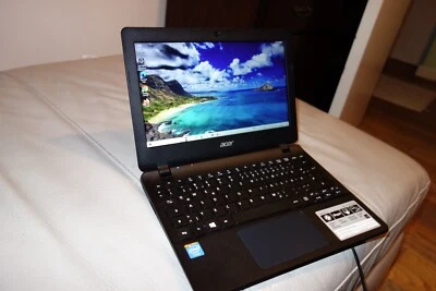 Notebook Acer Aspire ES1 Webcam 2 GB RAM 32 GB EMMC 11,6" Foto 1 de 4