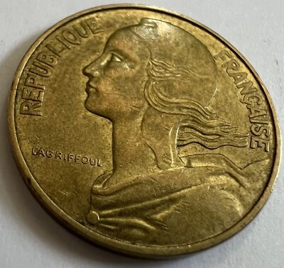 France 10 Centimes 1984 Republic Copper-aluminium-nickel Coin Combined Shipping - Image 1 of 2