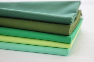 5 Stück Baumwollstoff Patchwork Stoffe DIY 50x70 cm "Blattsalat" Stoffpaket UNI - Bild 1 von 12