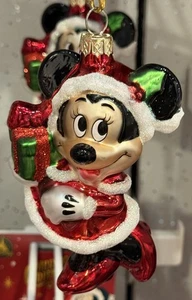 Disney Parks 2025 Santa Minnie Mouse adorno vidrio soplado vacaciones de Navidad - Imagen 1 de 2
