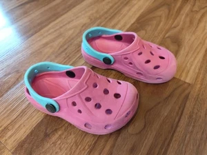 Badeschuhe, Crocs, Gr. 25 - Bild 1 von 5