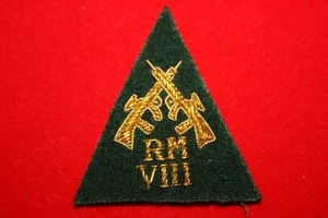 BRITISH ROYAL MARINES SHOOTING TEAM VIII RARE BULLION BADGE GREEN FELT - Picture 1 of 1