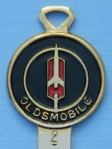 OLDSMOBILE CUTLASS SUPREME 1967 1971 1975 1979 1983 1984 1985 GOLD KEY BLANK - Picture 1 of 2
