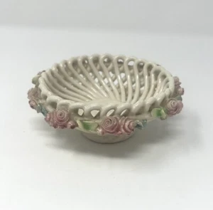 Cuenco reticulado de celosía de porcelana tejida vintage con rosas | Hecho en Italia - Imagen 1 de 8