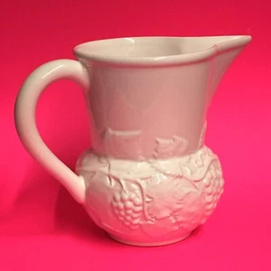 Bordallo Pinheiro White Portugal Pitcher Grape Vine Design "Chip" Raised Design - Picture 1 of 9