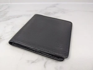 Louis Vuitton LV Black Leather EPI Money Card Wallet Luxury Accessory - Picture 1 of 8