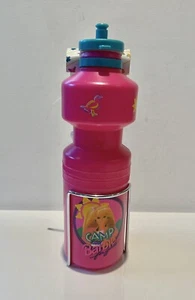 Barbie de colección rosa botella de agua campamento Barbie para niñas Barbiecore rara difícil de encontrar años 90 - Imagen 1 de 16