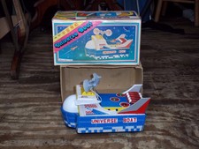 Universe Boat Battery Operating Space Ship Vintage Red