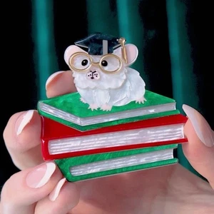 Erstwilder X Lucia Heffernan The Valedictorian Mouse Brooch - Picture 1 of 3