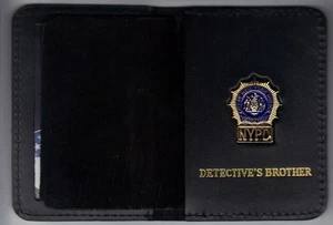 New York City Polizei Detektiv Bruder 1 Zoll ausgeschnittene Buchstaben Mini Pin Geldbörse - Bild 1 von 1