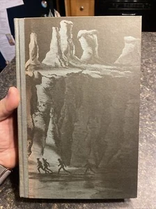 THE MYSTERIOUS ISLAND by Jules Verne 1959 Heritage Press Like New W/ Sandglass - Picture 1 of 18