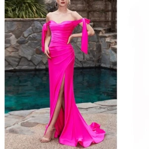 Ladivine Cinderella Divine schulterfreies hochschlitziges PINKES Kleid Größe 8 - Bild 1 von 14