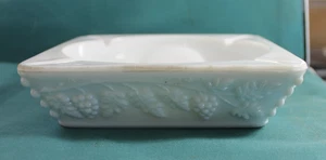 WESTMORELAND  BG-27 ML BEADED GRAPE ASHTRAY - Picture 1 of 3