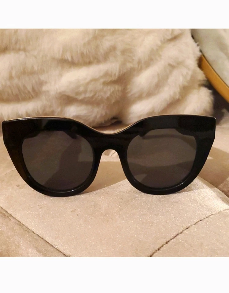 Gafas de sol Le Specs Air Heart ojo de gato Foto 1 de 4