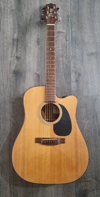 Takamine G Series 2005 EG320SC - Image 1 of 4