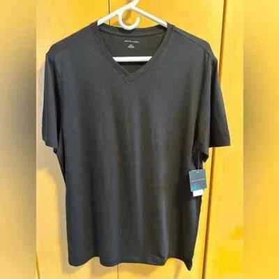 Saks Fifth Avenue V-Neck T-Shirt, size S - NWT - Image 1 of 4