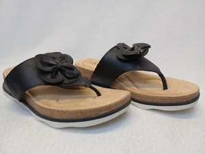 Clarks, Brynn Style, Black Leather Black Rose, Women's US 8  - Picture 1 of 7