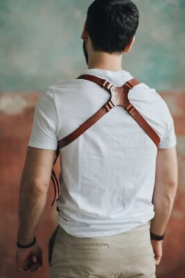 Tirantes de cuero hechos a mano para padrinos de boda, padres o cualquier ocasión especial. Foto 1 de 4