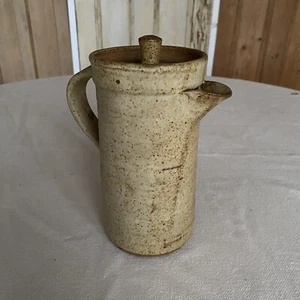 Cafetera vintage David Winkley Vellow Pottery Studio - Imagen 1 de 12