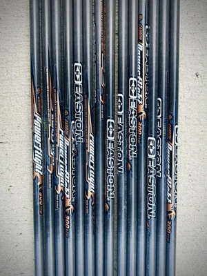 Easton Carbon 300 Black Shafts (12 Pack) Nocks & inserts included (34in) - Image 1 of 4