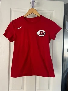 Nike Damen T-Shirt Cincinnati Reds De La Cruz #44 rot MLB Größe Small - Bild 1 von 4