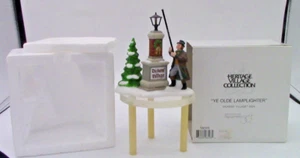 Dept. 56 Heritage Village 1995 Ye Olde Lamplighter Dickens Village Sign #58393 - Picture 1 of 13