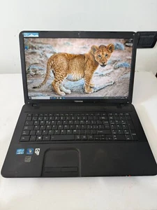 NOTEBOOK TOSHIBA SATELLITE PRO C870-112 17,3" ( LEGGERE DESCRIZIONE ) - Foto 1 di 11
