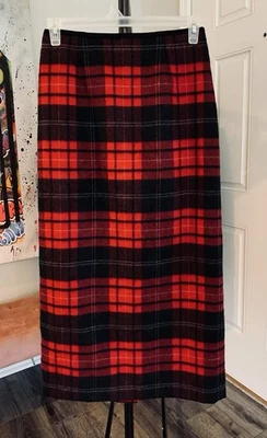Falda Bota Larga Talbots Lana Roja Negra 10 Foto 1 de 3