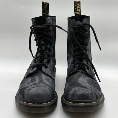 Nuevas botas de cuero gris tie dye Doc Marten para mujer talla 8 Foto 1 de 4