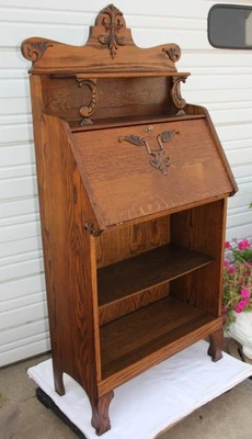 古董橡木落式前台带额外顶架和应用叶子角盆雕刻 — 第 1/4 张图片