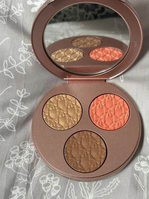 MAC Holiday Bubbles & Bows Extra Dimension Face Compact: Medium New in Box - Image 1 of 4