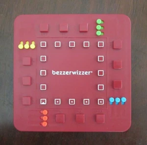 Bezzerwizzer Compact - Das Spiel der Quiztaktiken und Tricks von Mattel NEU - Bild 1 von 2