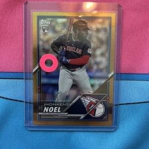 Topps X Lids Jhonkensy Noel RC #5 2025 dorado/50 - Imagen 1 de 2