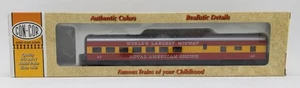 Con-Cor 0001-001008 HO Royal American Shows 72 FT Dining Passenger Car #63 NIB - Picture 1 of 2